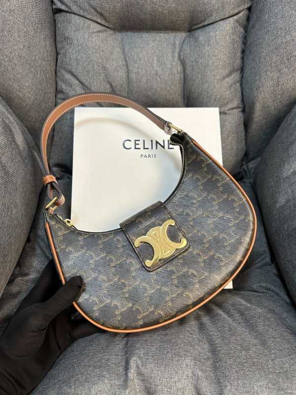 CELINE 0226