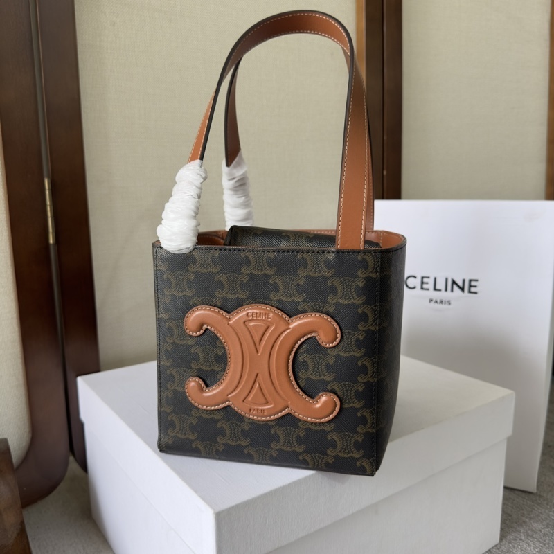 CELINE0261