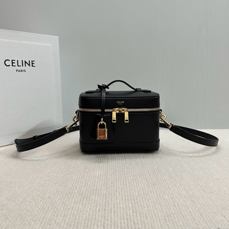 CELINE0556