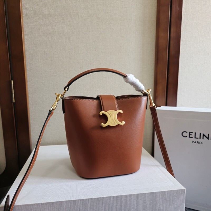 CELINE0458