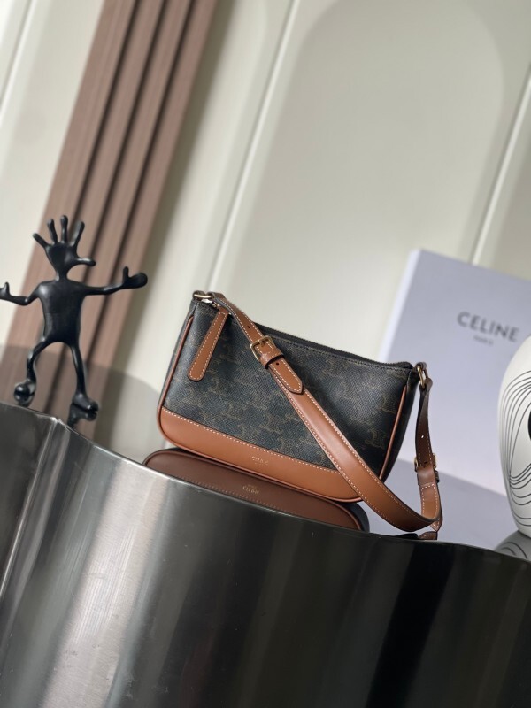 CELINE 0235