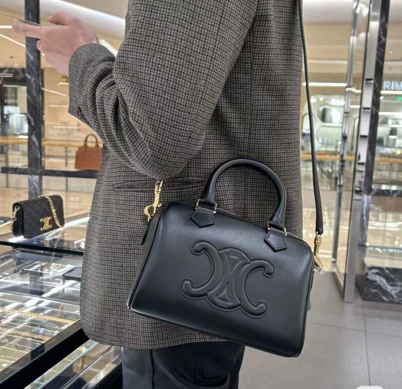 CELINE 0025