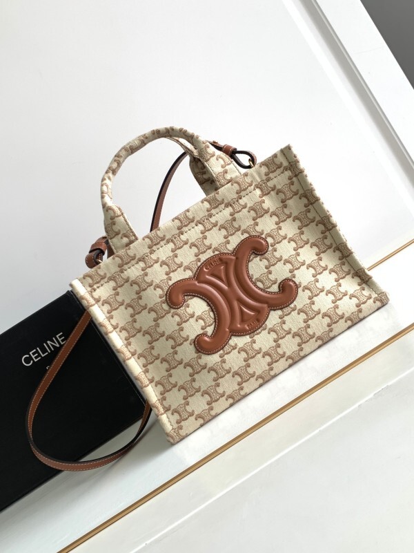 CELINE 0246