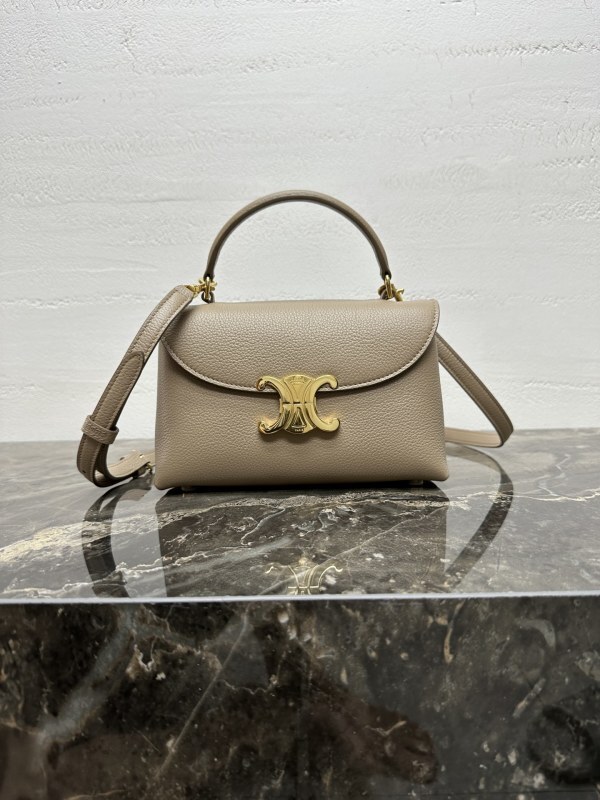 CELINE0776