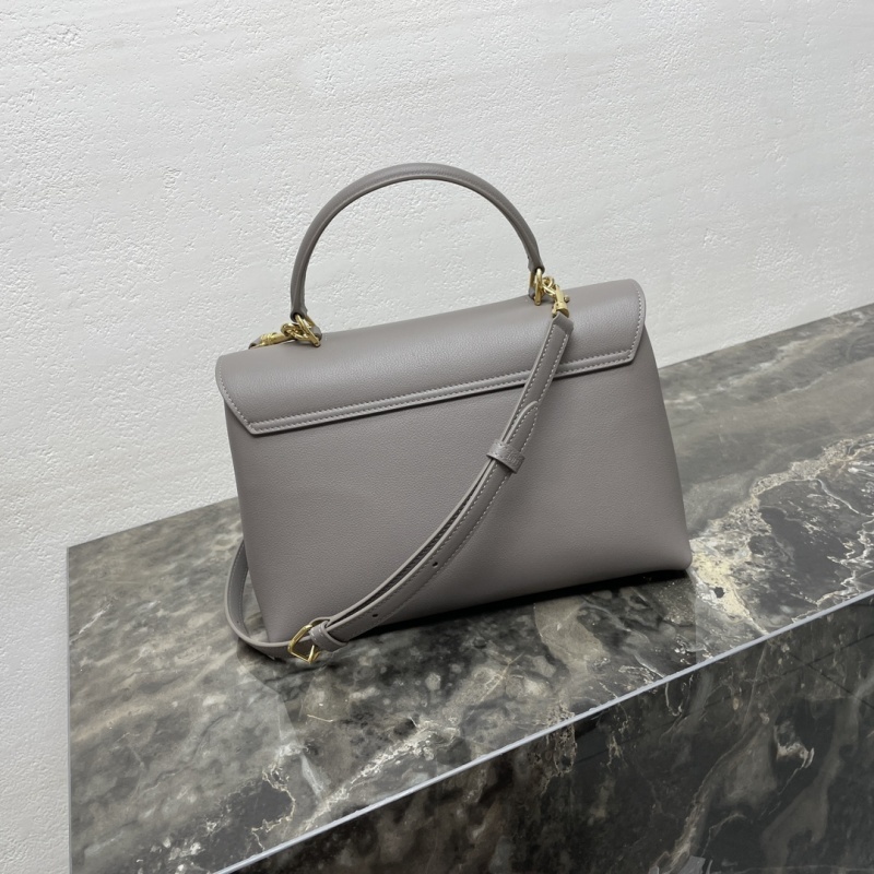 CELINE0761
