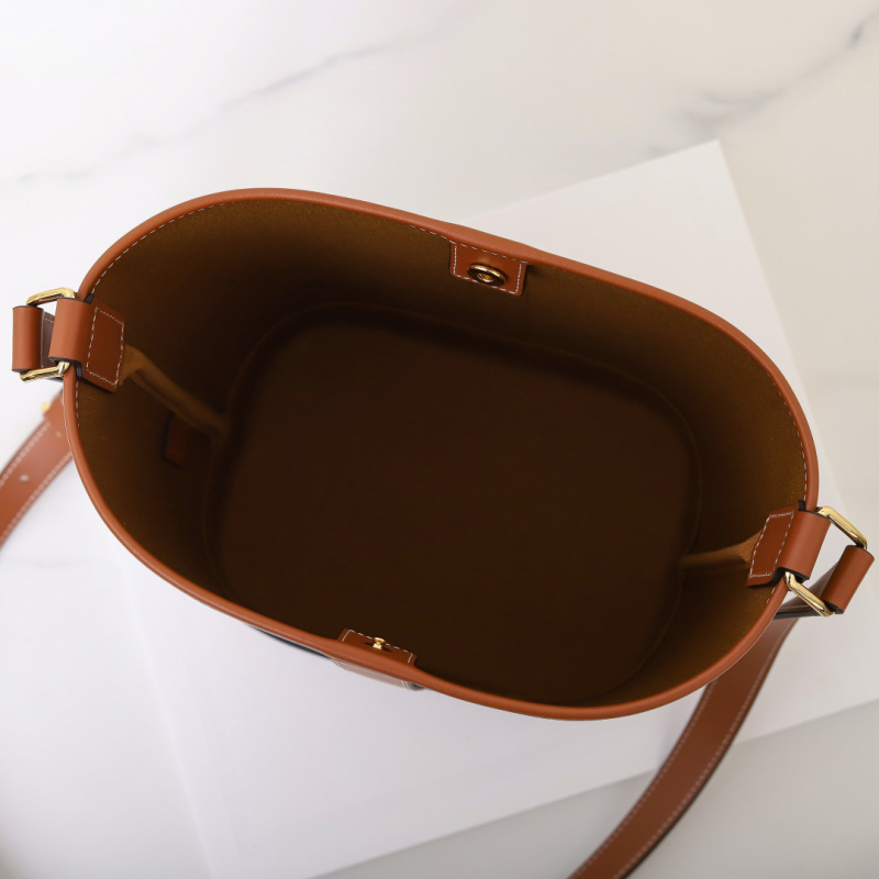 CELINE 0048