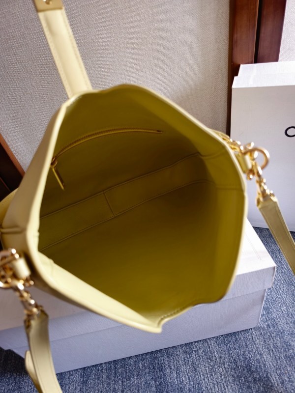 CELINE0270