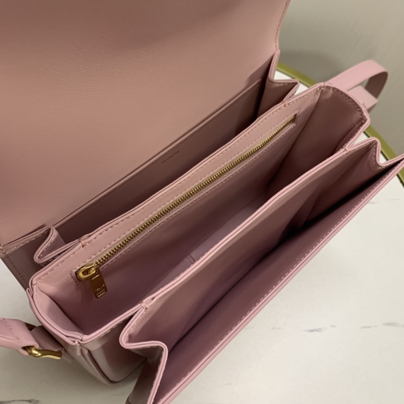CELINE0588