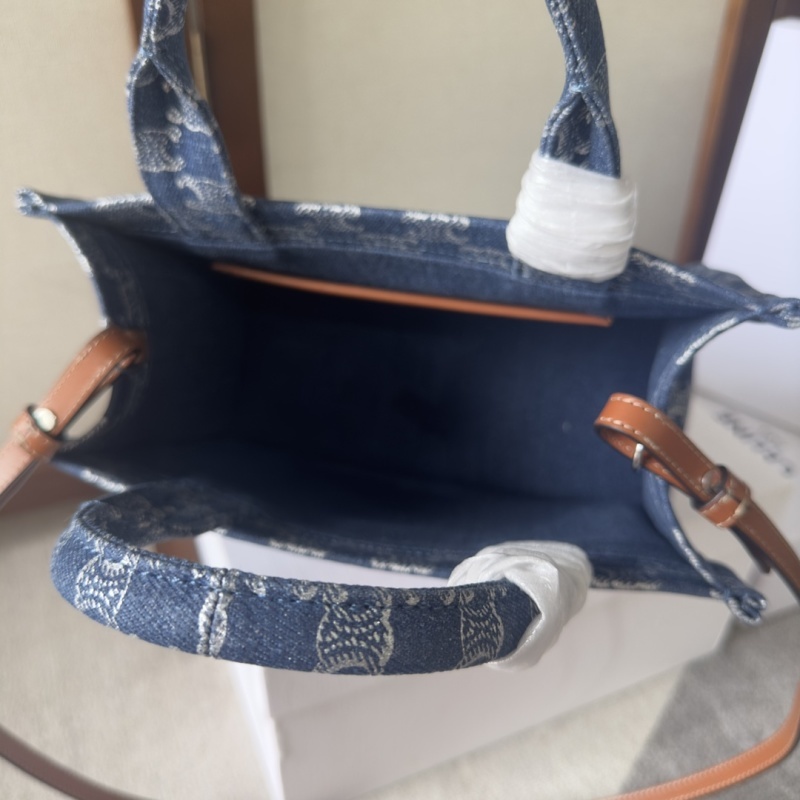 CELINE0348