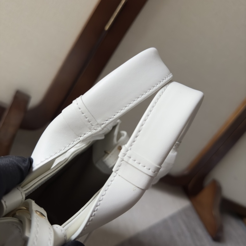 CELINE0442