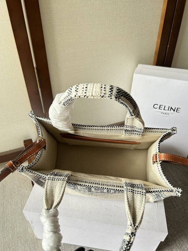 CELINE0272
