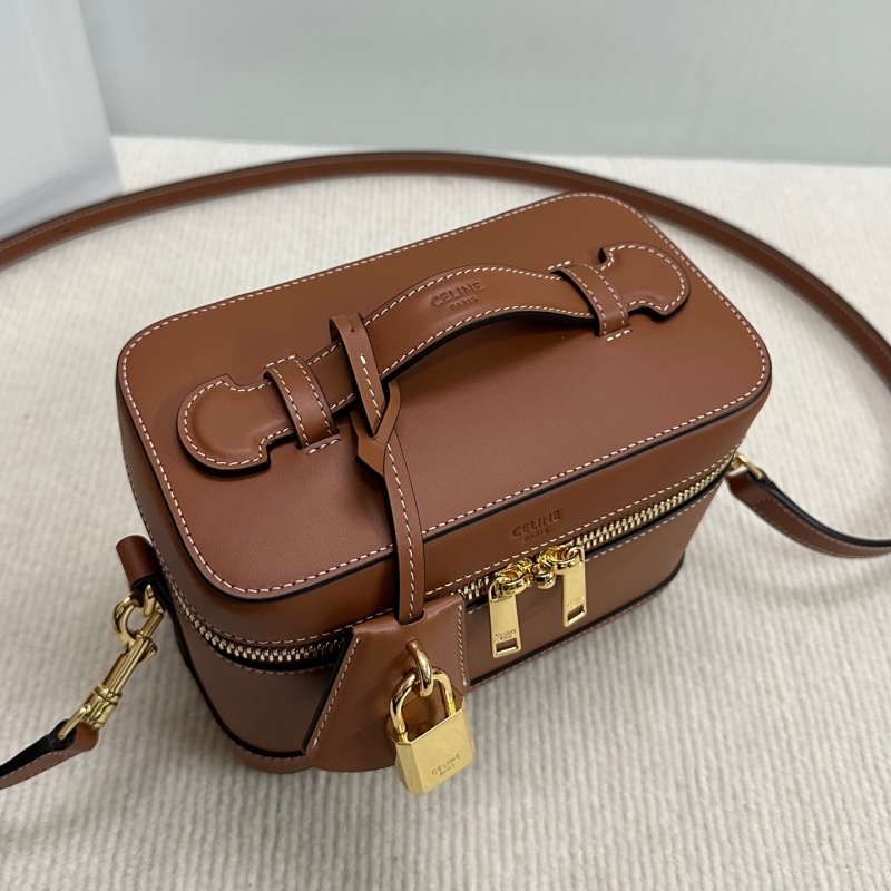 CELINE0555
