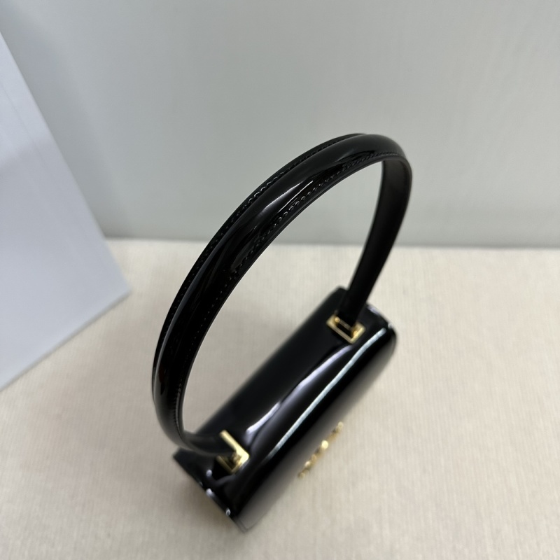 CELINE0557