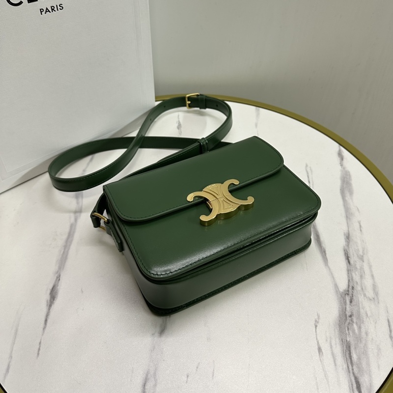 CELINE0590