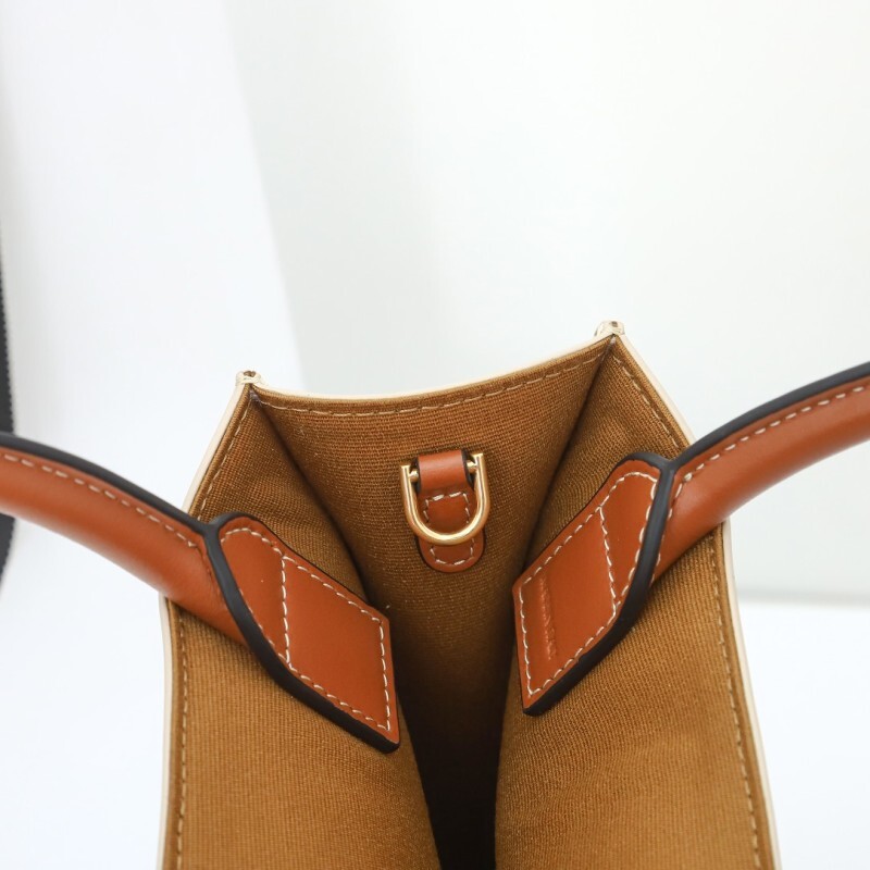 CELINE 0051