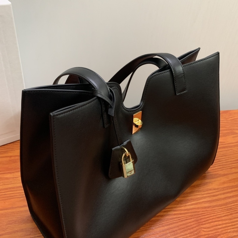 CELINE0837