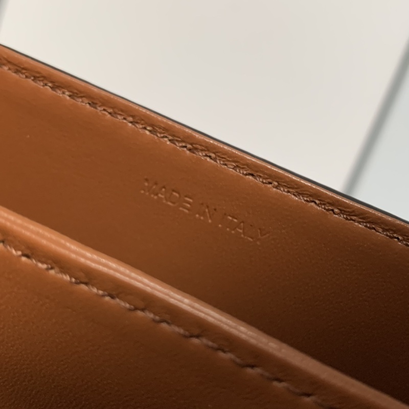 CELINE0566