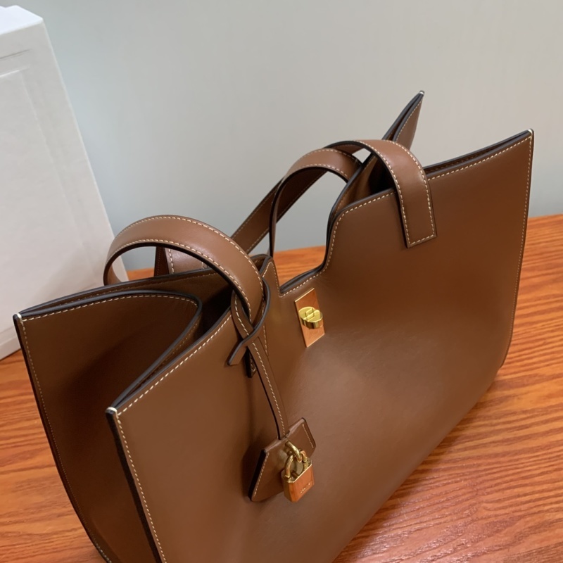 CELINE0838