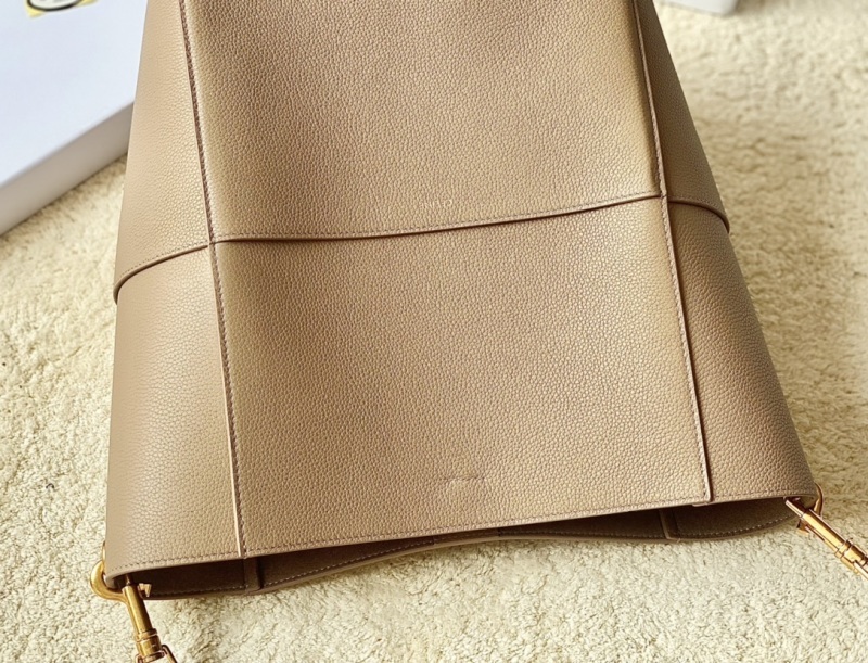 CELINE 0282