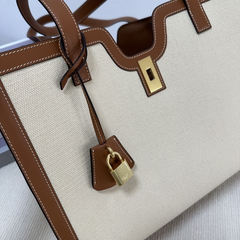 CELINE0839