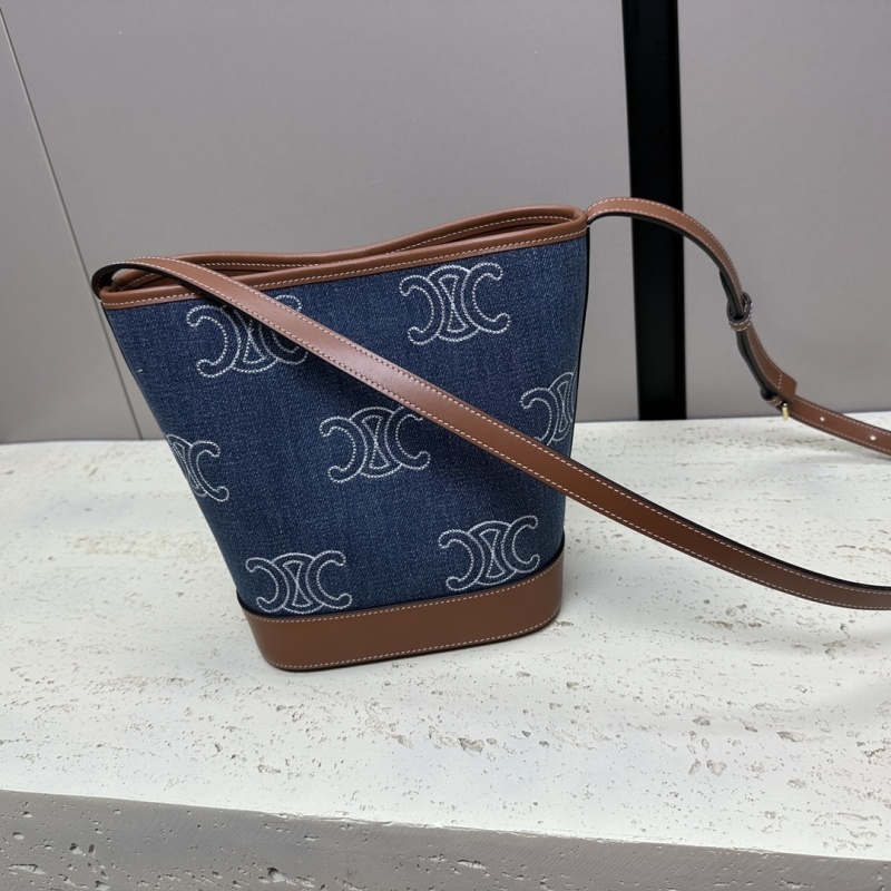 CELINE0782