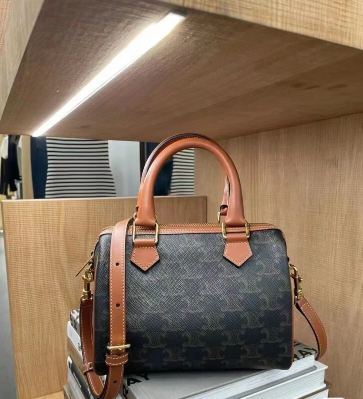 CELINE 0022