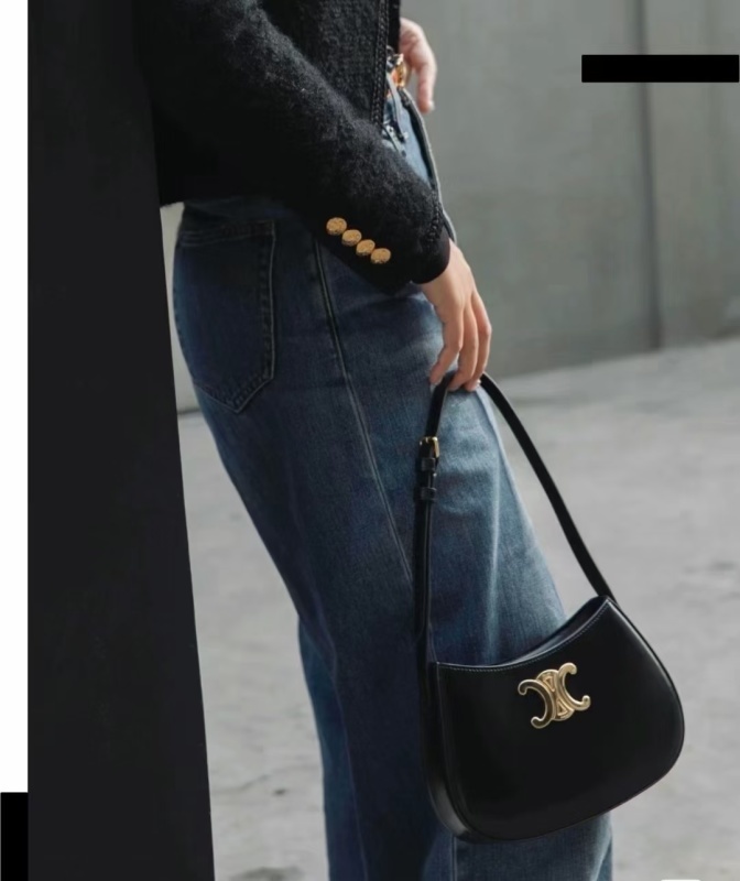 CELINE 0009