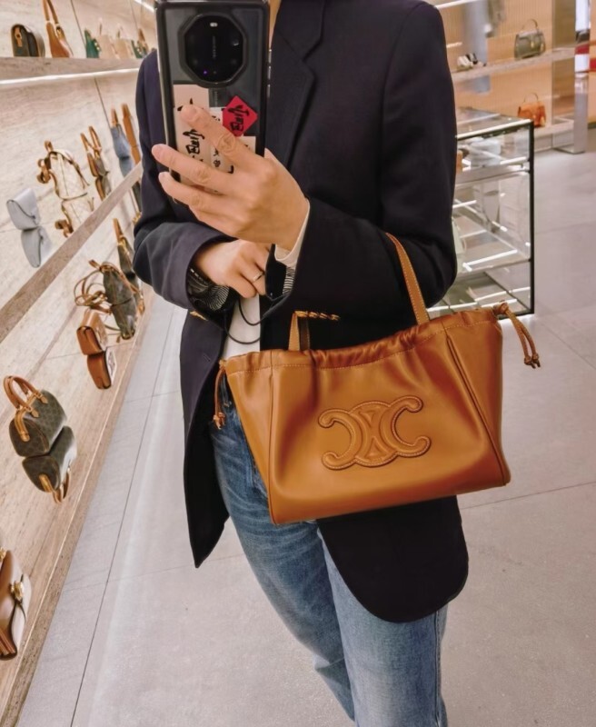 CELINE 0098