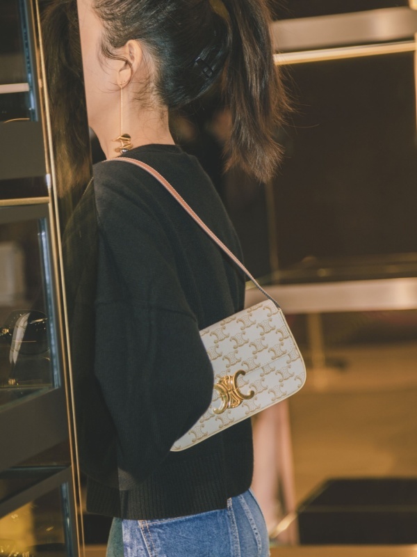 CELINE 0073