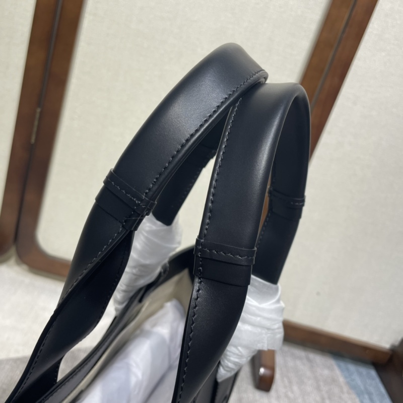 CELINE0435