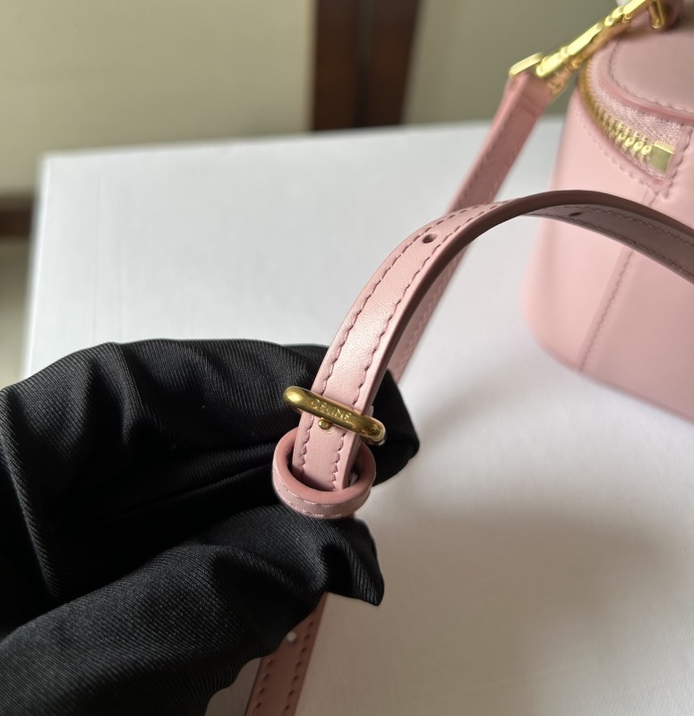 CELINE0250