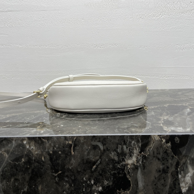 CELINE0756