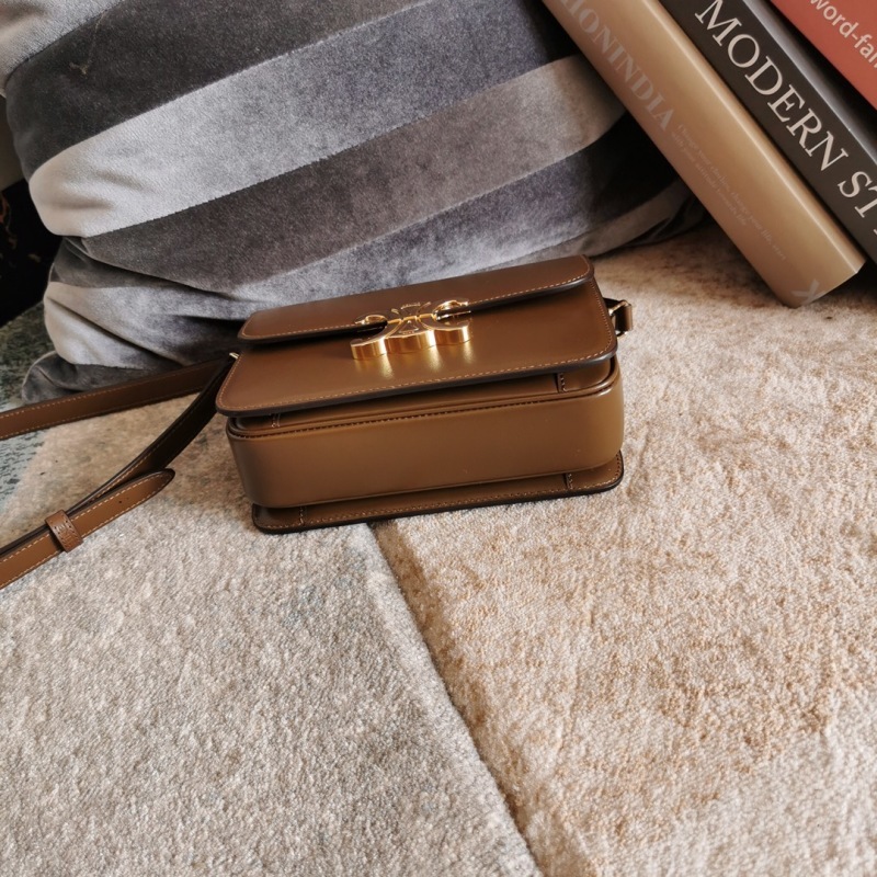CELINE0592