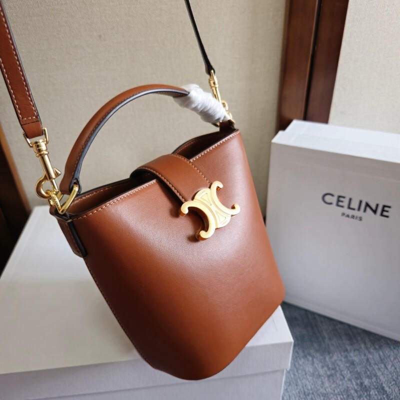 CELINE0458