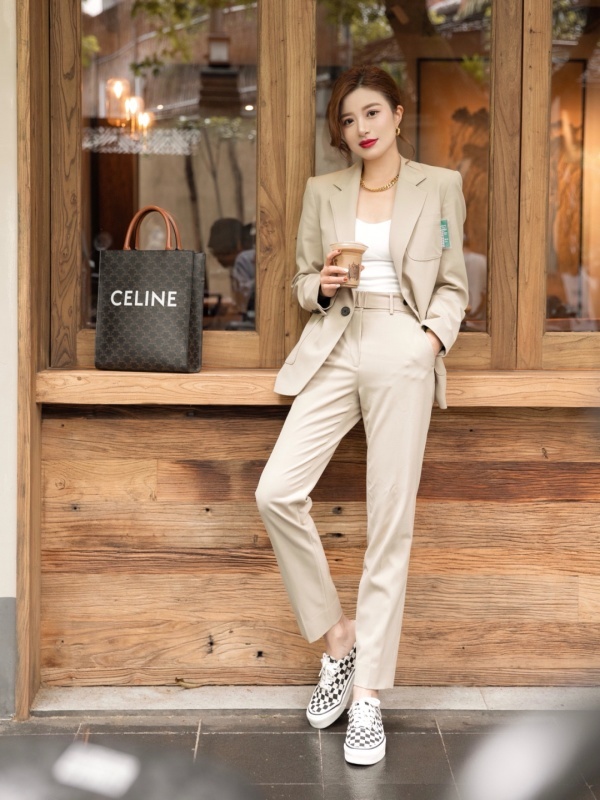 CELINE 0058