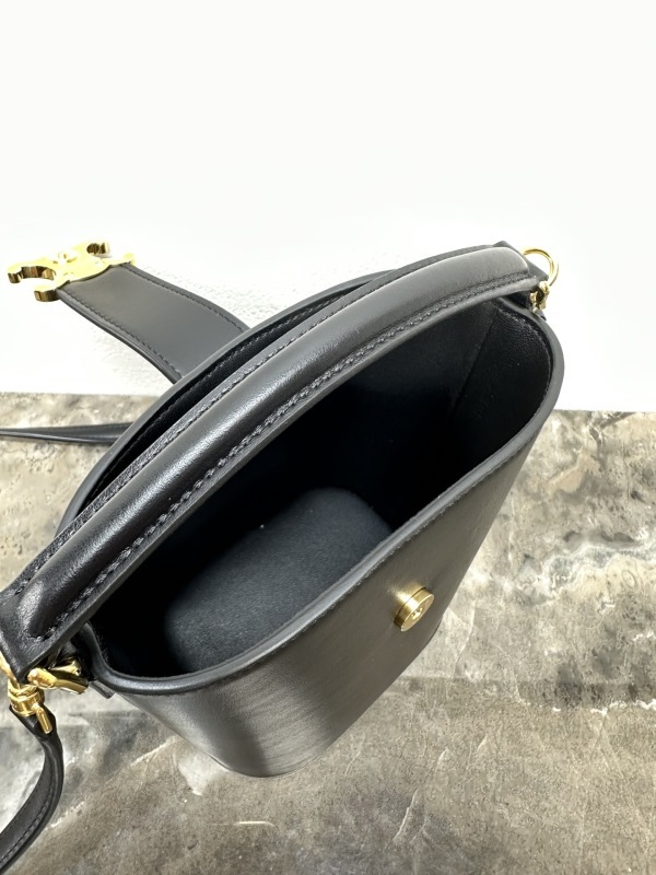 CELINE0376