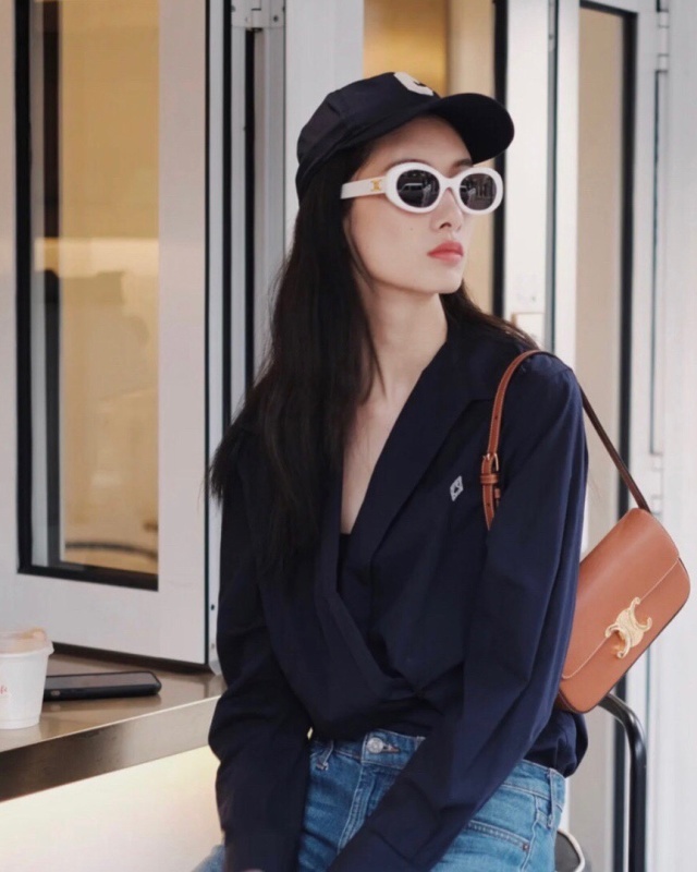 CELINE 0084