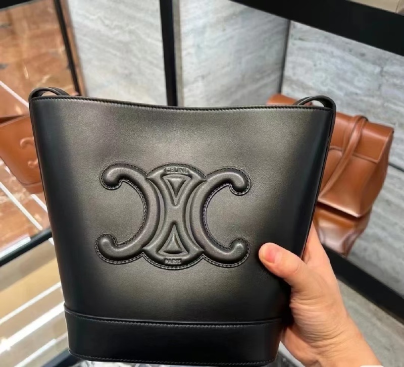 CELINE 0210