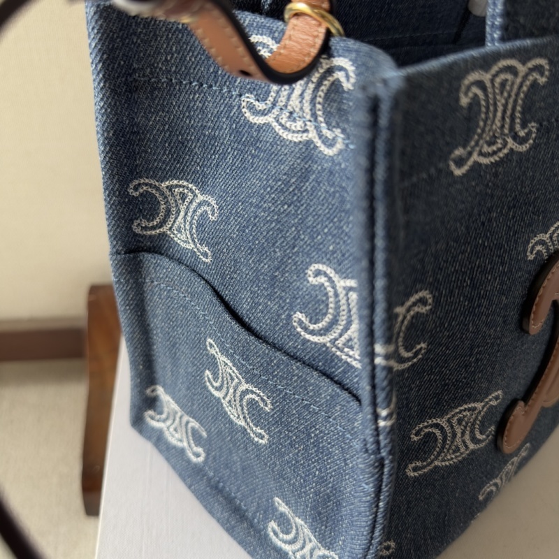CELINE0275