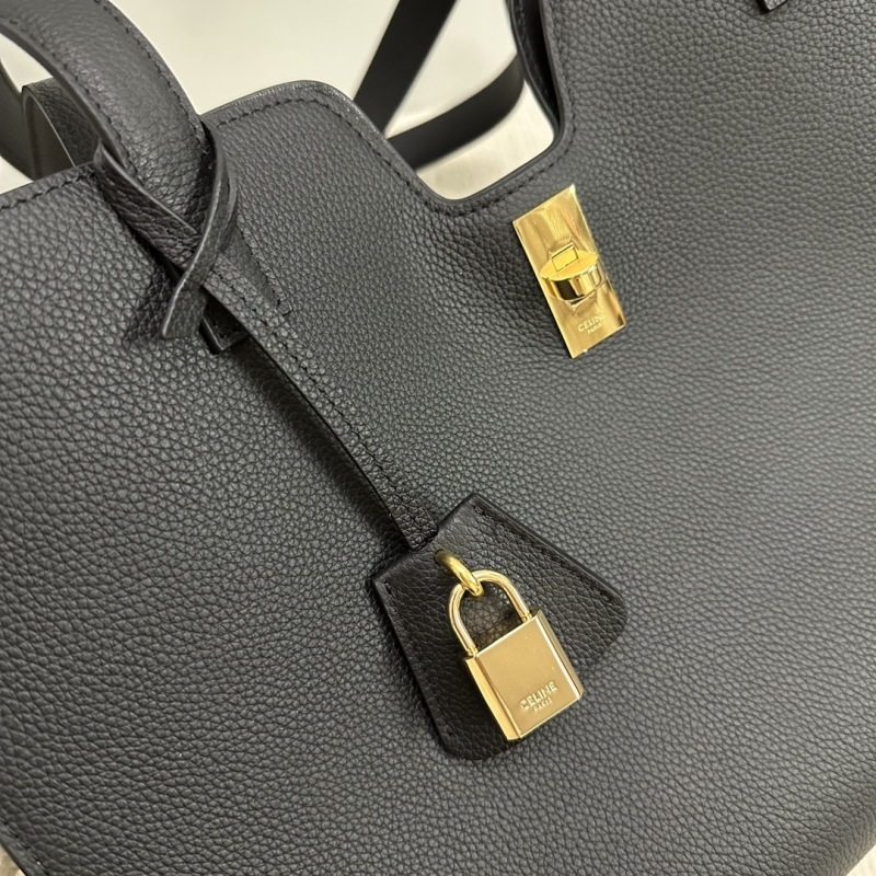 CELINE0833