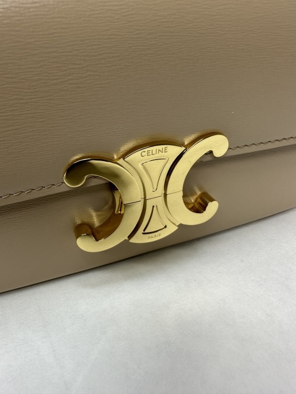 CELINE0369