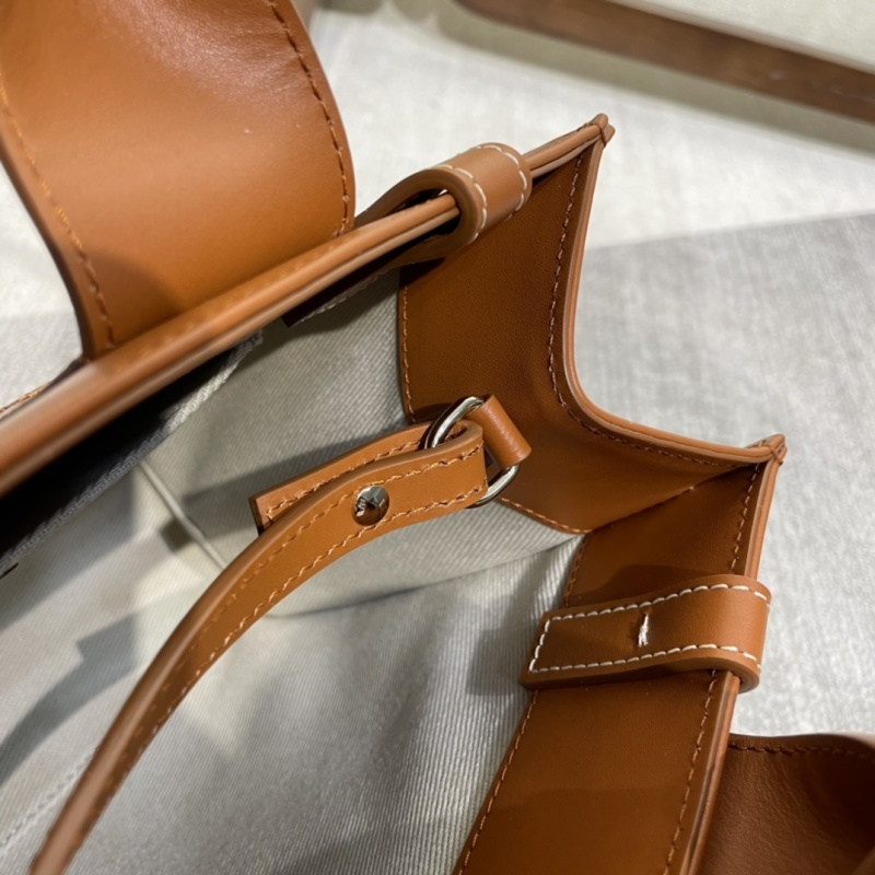 CELINE0443