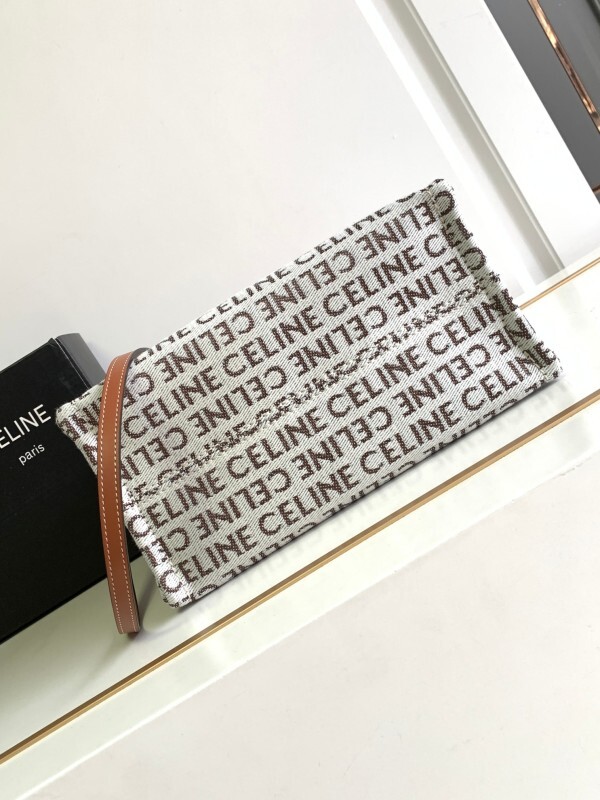 CELINE 0251