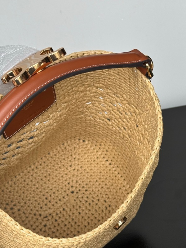 CELINE0758