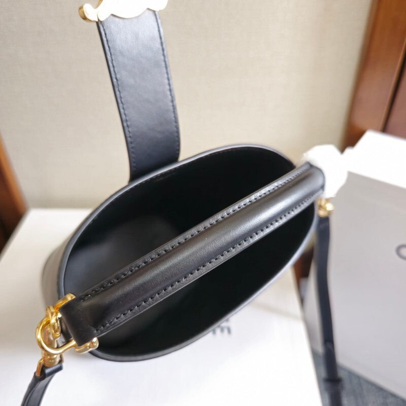 CELINE0456