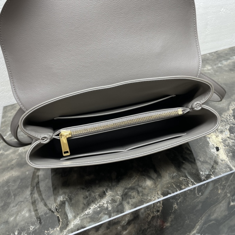 CELINE0761