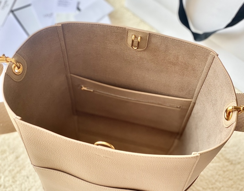CELINE 0282