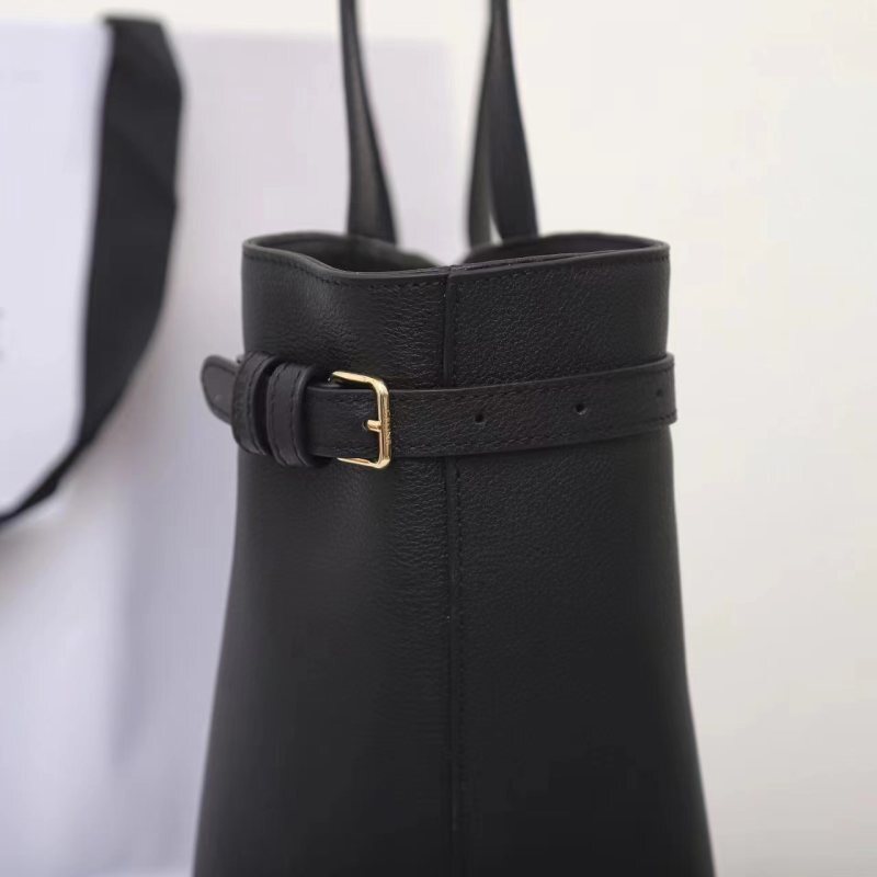 CELINE0216