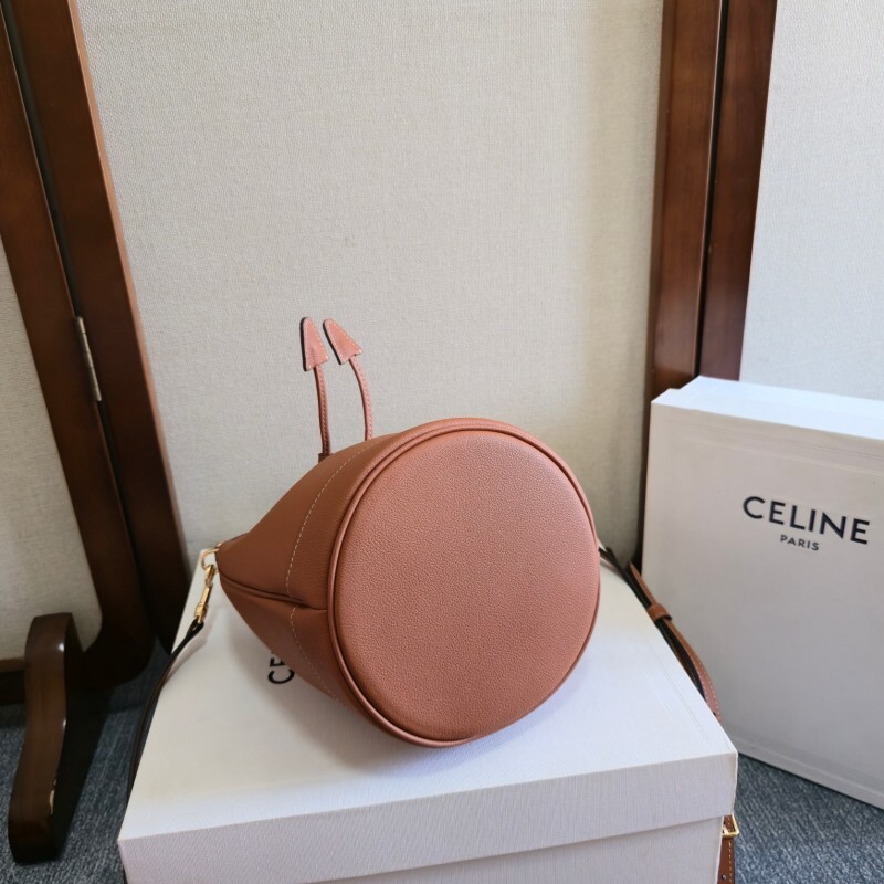 CELINE0255