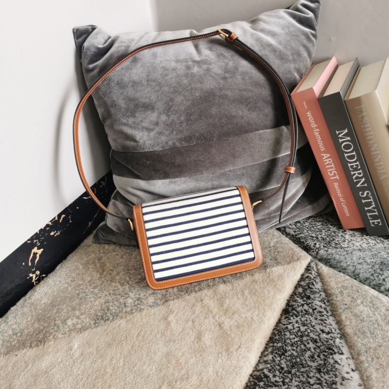 CELINE0580